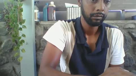 Python online show from February 16, 2025, 4:42 am