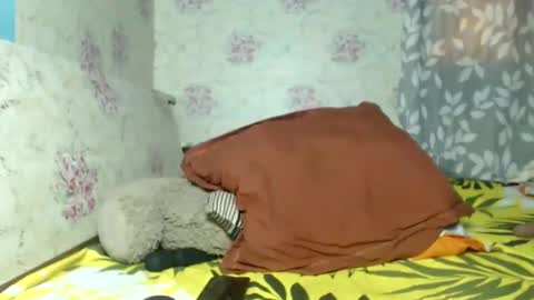 queen sexy online show from September 25, 2025, 5:33 am