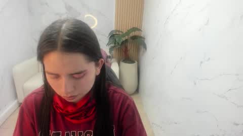 Qetsyah online show from February 7, 2026, 1:42 am