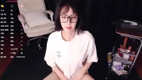 Snapshot of qianqian_ chatting on June 12, 2026, 4:06 pm qianqian_ online show from June 12, 2026, 4:06 pm