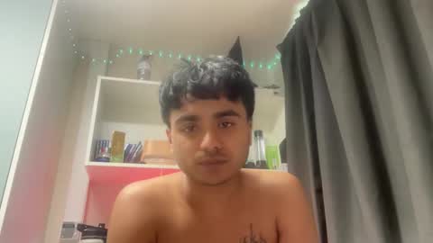 qosmo123 online show from April 2, 2026, 9:07 am