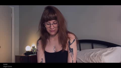    online show from September 12, 2025, 2:28 pm