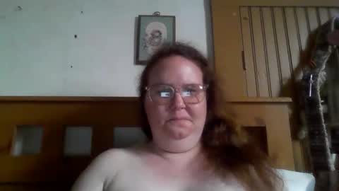  naughty Queen online show from March 4, 2026, 8:15 pm