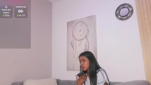 Snapshot of queen_adhara chatting on April 26, 2026, 12:36 pm ANTONELLA online show from April 26, 2026, 12:36 pm