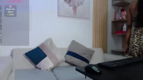 Snapshot of queen_adhara chatting on June 27, 2026, 12:22 pm ANTONELLA online show from June 27, 2026, 12:22 pm