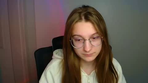 Amelie online show from February 13, 2026, 8:54 am