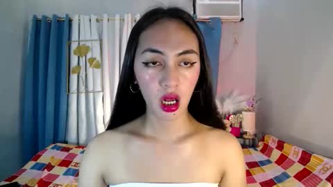 queen_danaya online show from June 5, 2026, 11:32 pm