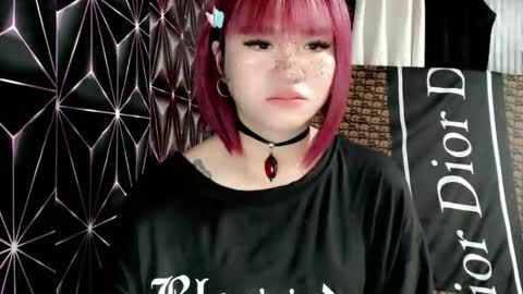 Snapshot of queen_elicktra chatting on April 29, 2026, 9:57 am JOY online show from April 29, 2026, 9:57 am