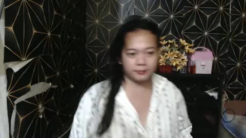 queen_ennah online show from December 24, 2024, 1:59 am