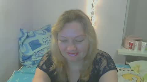 queen_jane8 online show from December 6, 2024, 7:45 pm