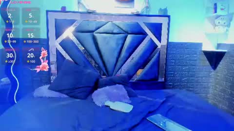 Snapshot of queen_jen chatting on July 1, 2026, 3:19 am Jenni online show from July 1, 2026, 3:19 am