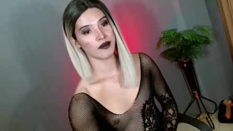 Kendal  online here from 6am-3pm philippine time online show from February 19, 2025, 4:55 am