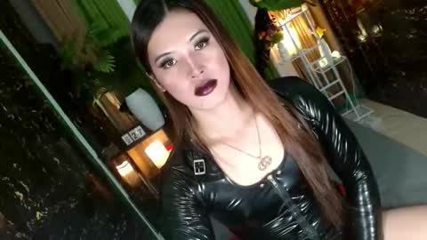 Kendal  online here from 6am-3pm philippine time online show from November 26, 2025, 11:28 pm