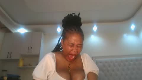 Queen kikih online show from May 16, 2026, 12:40 am