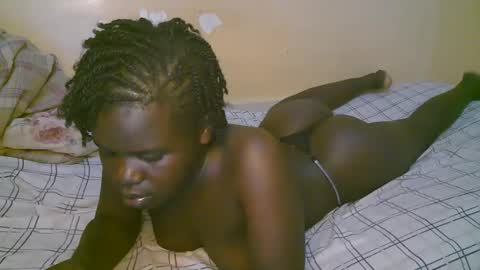 queen_latasha online show from April 7, 2026, 2:50 pm