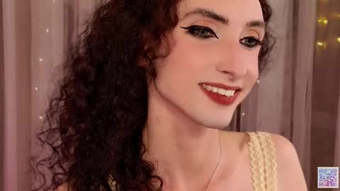 queen_of_tease online show from September 24, 2025, 5:05 pm