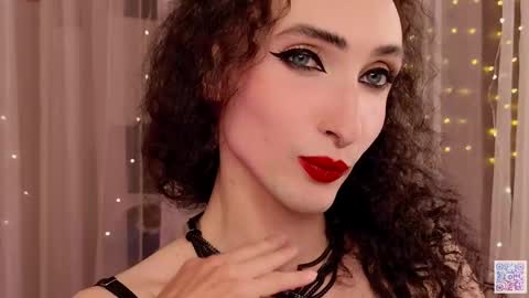 queen_of_tease online show from October 3, 2025, 8:50 pm