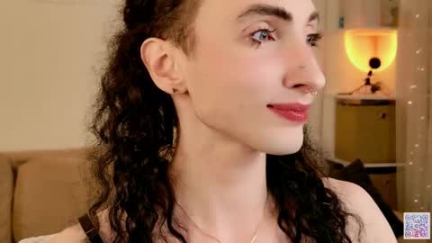 queen_of_tease online show from February 19, 2026, 10:06 pm