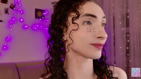 Snapshot of queen_of_tease chatting on April 25, 2026, 11:46 pm queen_of_tease online show from April 25, 2026, 11:46 pm