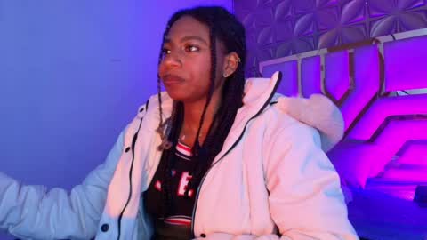   online show from April 19, 2026, 12:15 pm