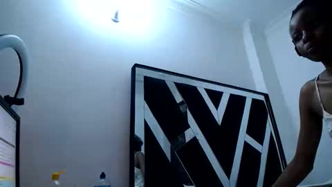 Snapshot of queen_sashavixen chatting on May 29, 2026, 6:11 am queen_sashavixen online show from May 29, 2026, 6:11 am