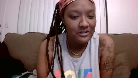 Queen Chief online show from March 9, 2026, 7:12 am