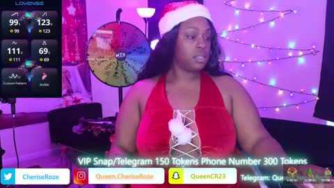 Queen Cherise Roze online show from December 25, 2024, 9:33 pm