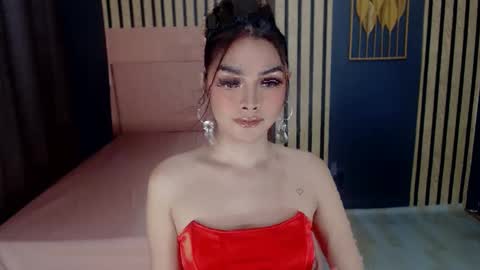 queenemeraldts online show from January 18, 2025, 2:58 am