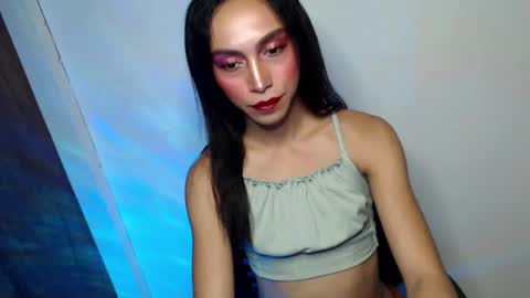 Snapshot of queenfoxylady chatting on February 14, 2025, 9:53 pm just call me QUEEN and ill be there online show from February 14, 2025, 9:53 pm