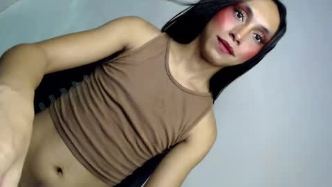 Snapshot of queenfoxylady chatting on February 20, 2025, 9:00 am just call me QUEEN and ill be there online show from February 20, 2025, 9:00 am