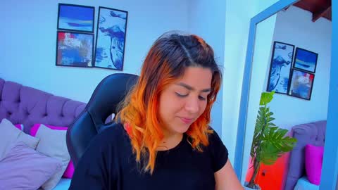 Queen online show from January 24, 2025, 7:18 pm