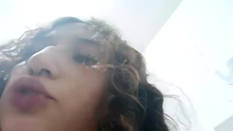 QUEENJEENN online show from December 7, 2024, 9:17 am