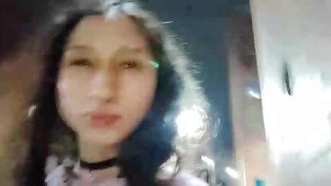 QUEENJEENN online show from October 12, 2025, 6:34 am