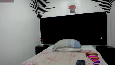 VickyBoobss online show from September 27, 2025, 12:21 pm