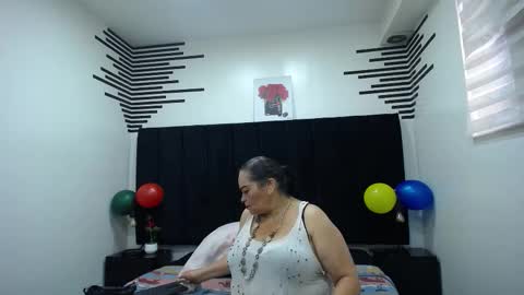 VickyBoobss online show from November 11, 2025, 12:38 pm