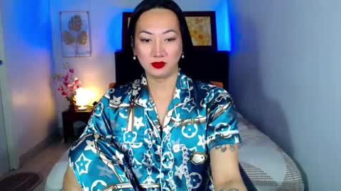 Snapshot of queenmistressts chatting on January 9, 2025, 5:23 am QUEEN online show from January 9, 2025, 5:23 am