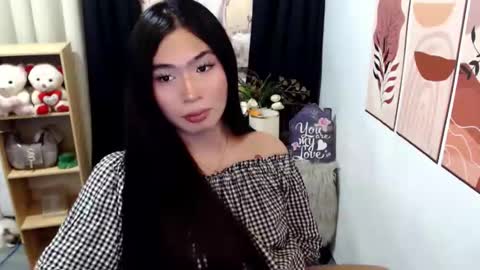 Mikka online show from April 6, 2026, 3:57 pm