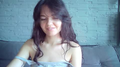 Snapshot of queenofmodels chatting on November 21, 2025, 7:07 am QueenOfModels online show from November 21, 2025, 7:07 am