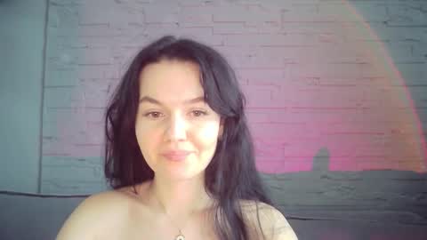 Snapshot of queenofmodels chatting on January 13, 2026, 9:58 am QueenOfModels online show from January 13, 2026, 9:58 am