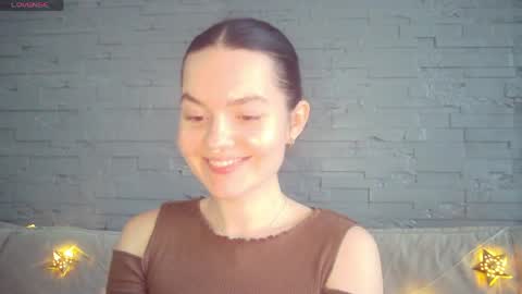 Snapshot of queenofmodels chatting on April 2, 2026, 3:09 pm QueenOfModels online show from April 2, 2026, 3:09 pm