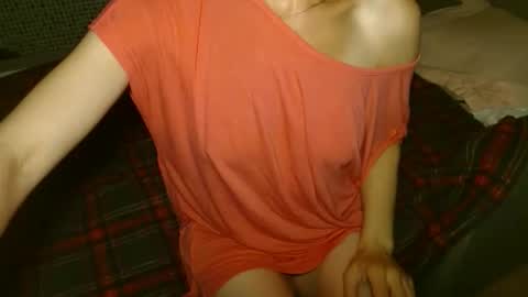 queenoftenderness online show from September 8, 2025, 6:07 pm