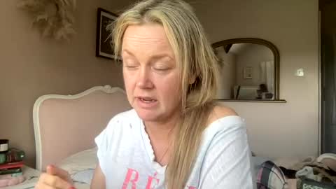 Snapshot of queenp333 chatting on May 5, 2026, 10:01 am PrincessP333 online show from May 5, 2026, 10:01 am