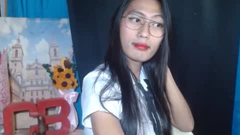 queensteffi online show from February 4, 2025, 6:38 pm