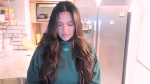 Val  -  online show from December 27, 2024, 2:58 am