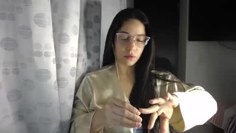 Paola online show from March 20, 2026, 4:06 am