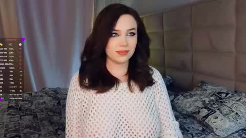 Teri  My favorite vibes 77 101 222 666 online show from March 2, 2025, 4:53 pm