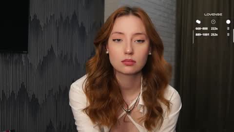 Snapshot of quennaedger chatting on February 6, 2025, 9:32 am Fiona online show from February 6, 2025, 9:32 am