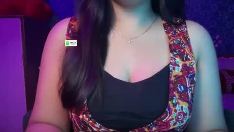 Snapshot of quest_queen chatting on May 8, 2026, 8:36 pm zaara online show from May 8, 2026, 8:36 pm