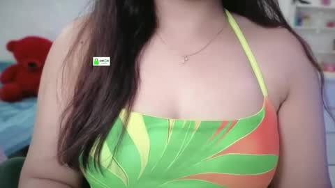 Snapshot of quest_queen chatting on July 7, 2026, 5:39 pm zaara online show from July 7, 2026, 5:39 pm