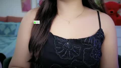 Snapshot of quest_queen chatting on July 21, 2026, 8:11 pm zaara online show from July 21, 2026, 8:11 pm